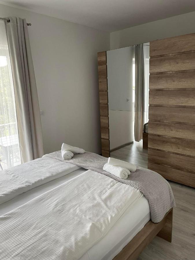 Apartman Ivanica Lukoran Exteriör bild
